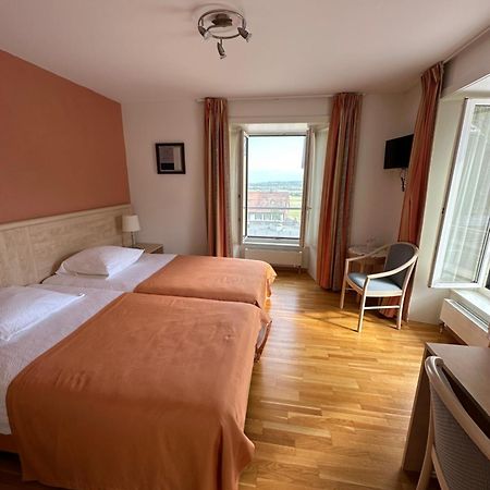 Auberge Aux Deux Sapins Montricher ภายนอก รูปภาพ