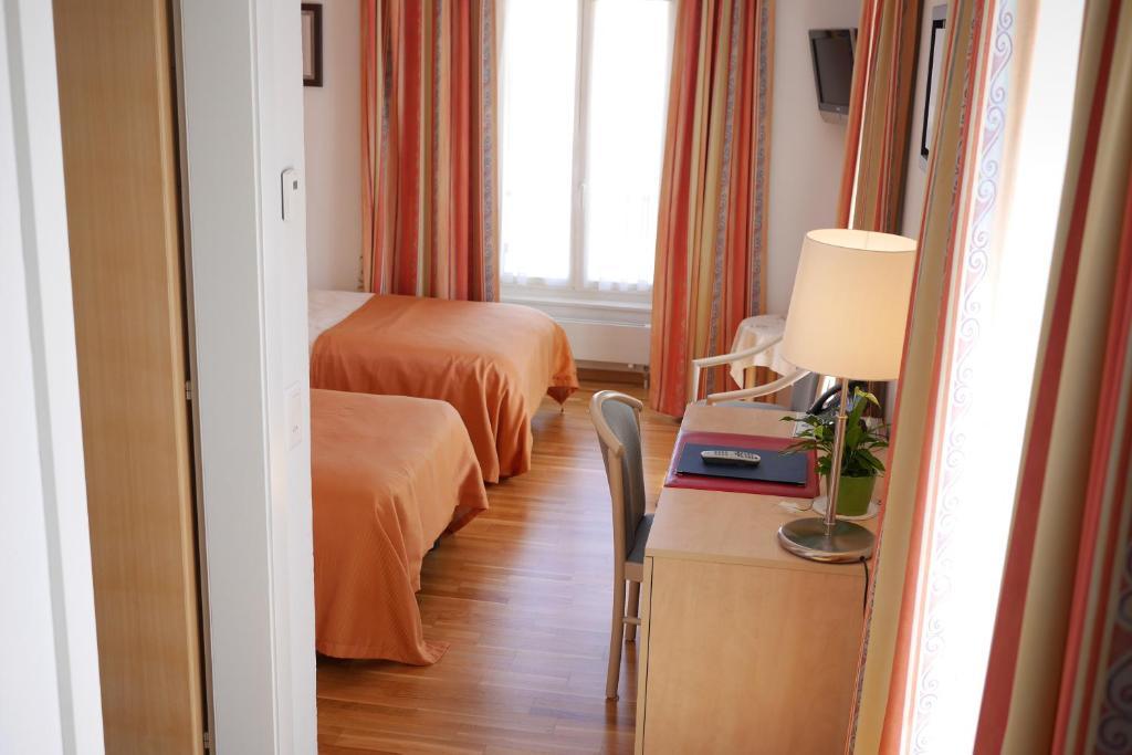 Auberge Aux Deux Sapins Montricher ภายนอก รูปภาพ
